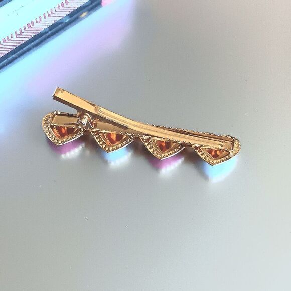 2/$21 *New* 2 Piece Heart Hair Ladies Accessory Set - Picture 11 of 13